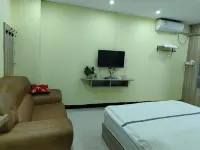 Dongguan Xinhua Apartment