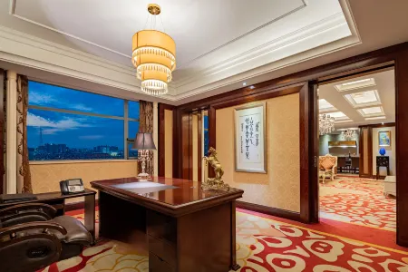 Golden Ray International Hotel