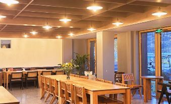 Xiangshan Weilai Whale Homestay (Banbianshan Tourism Resort Area)
