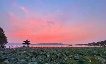 HanTing Hotel (Hangzhou West Lake Hubin Intime Store)