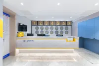 7Days Inn Hotel (Alxa Left Banner Kaiyuan Shopping Plaza)
