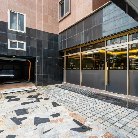 incheonairport Hotel  June Отели рядом с достопримечательностью «Острова Йеонжонгдо»