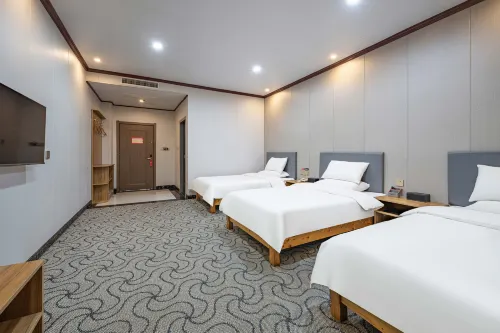 Junyi Chain Hotel (Zhongdou Dajie)