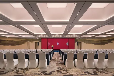 YANNIAN INTERCITY HOTEL Отели рядом с достопримечательностью «Hunan Biological and Electromechanical Polytechnic (Donghu Campus)»