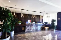 Red Original Maiwa Hotel Hotels in Hongyuan