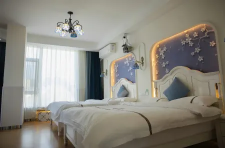 Hengfeng Theme Hotel (Xuanwei Railway Station Branch) Отели рядом с достопримечательностью «Former Residence of Pu Zaiting»