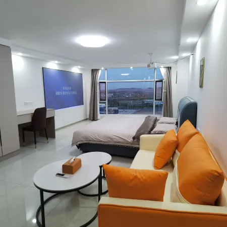 Chuyu Homestay (Gaolan Lanzhou New Area University Town Branch)