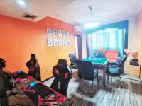 Jingmen May Wind E-sports Hotel - Esports
