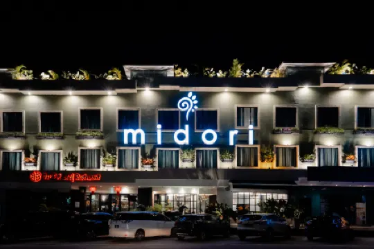 Midori Concept Hotel Отели рядом с достопримечательностью «Sky Gardens Residences»