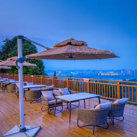 Hongya Chaqitang Hotel