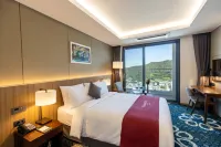 Ramada Plaza by Wyndham Dolsan Yeosu Hotels in 
