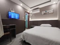 Yijia Hotel Hotels in Qin’an