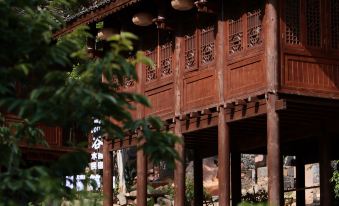 4. Qiangu W..