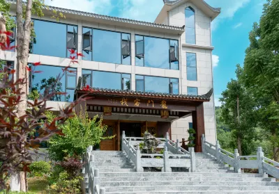 Longmen Chinese Inn