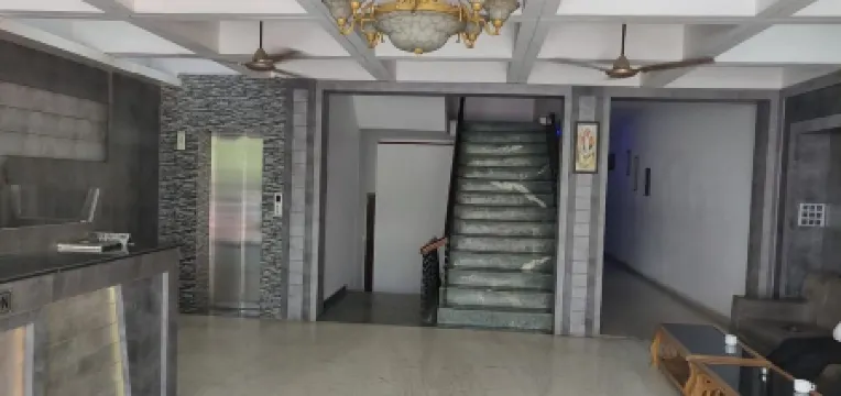 Mansarover Hotel & Banquets