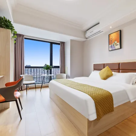 Suining's Monday 8 hotel, Wanda Plaza