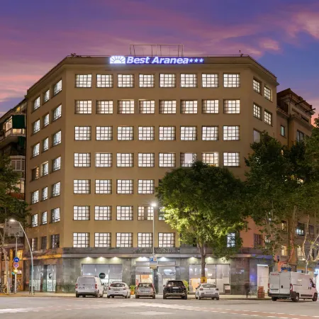 Hotel Best Aranea Отели рядом с достопримечательностью «Железнодорожный вокзал Клот»