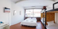 Lamoon Hostel