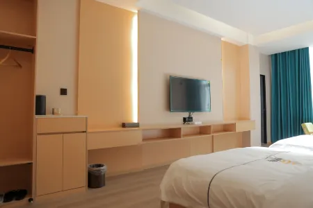 Platinum View Hotel