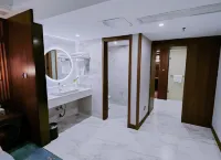 Longshan Nationality Hotel