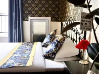 On the other hand· Chasing Waves Hidden Sea Holiday Homestay (Rushan Yintan Beach Branch) Hoteles en Rushan