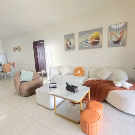Landu holiday apartment (Hailing lsland Nanhaiwan Garden store)