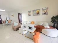 Landu holiday apartment (Hailing lsland Nanhaiwan Garden store)