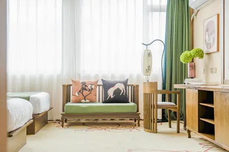 Kunming Changshui International Airport Wan Jin An Hotel Отели рядом с достопримечательностью «Yeya (Wild Duck) Lake Holiday Resort»