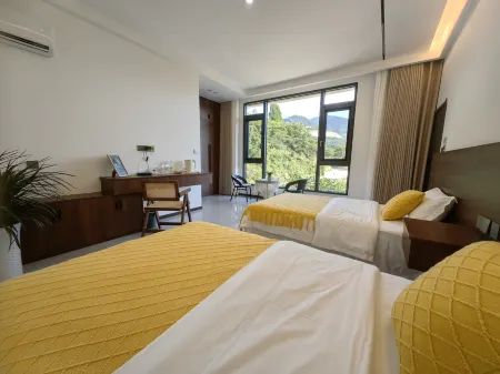 Hefeng Lushan Banshui Homestay