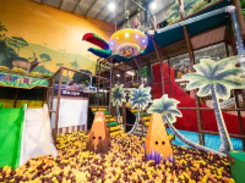 Monkeys Canopy Resort Hotels in Hulu Langat District