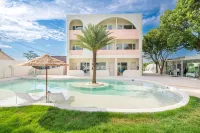 Honey Vacation Manor