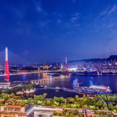 Chongqing Kuyue Hotel, Wanzhou Changjiang Star Yixin Plaza Hotels near Wanzhou Wuqiao Airport