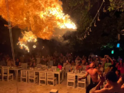 ซีรีน เฮ้าส์ เสม็ด โรงแรมในเกาะเสม็ด