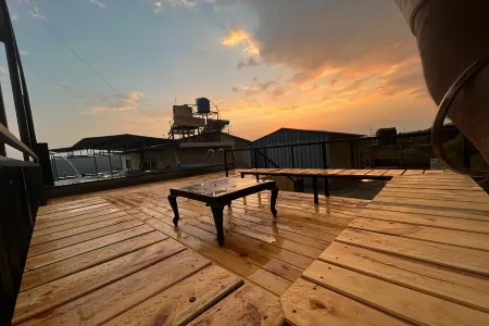 Savitri Bungalow Отели в г. Дхангарвади