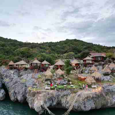 ปารี ฮัท เกาะสีชัง Hotel Exterior