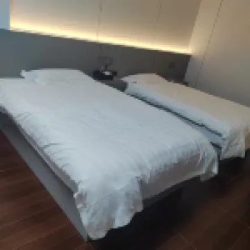 Qinyuanchun Homestay