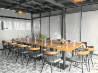 Xijiang Zhixi Hotel (Qianhu Miaozhai West Gate Tourist Service Center) - Pet friendly