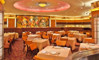 Disney Ambassador® Hotel