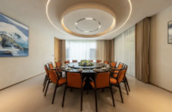 Cloud  Embracing Nature View Resort Dujiangyan