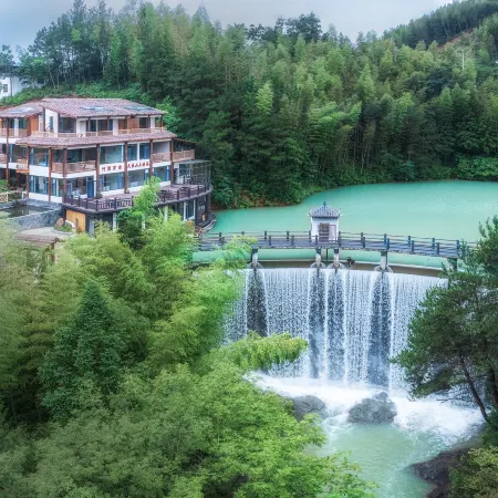 Floral Hotel · Tianzhu Mountain Bamboo Lishe Hotel