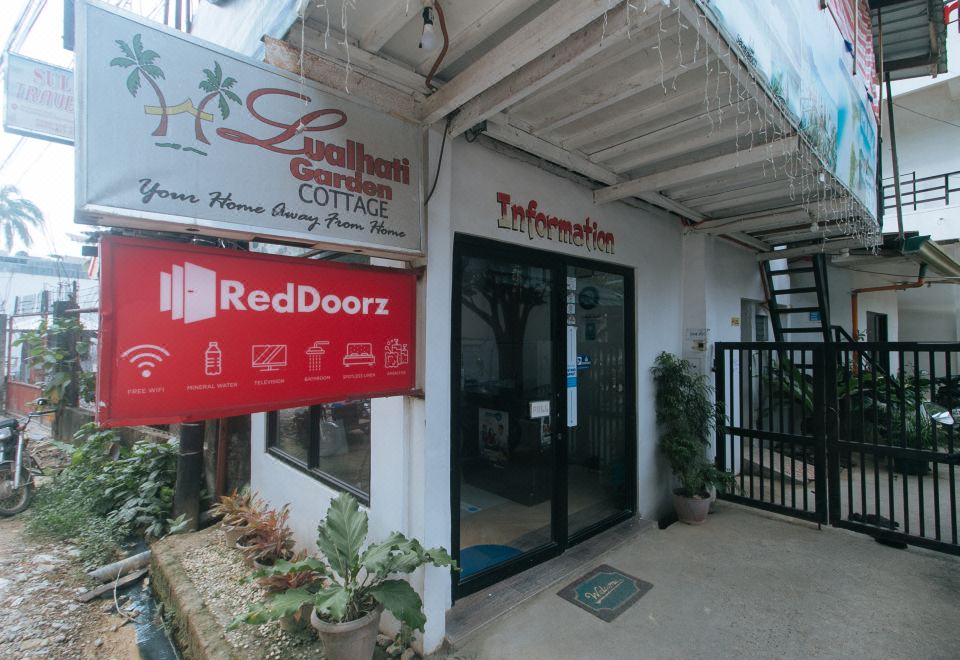 5. RedDoorz..