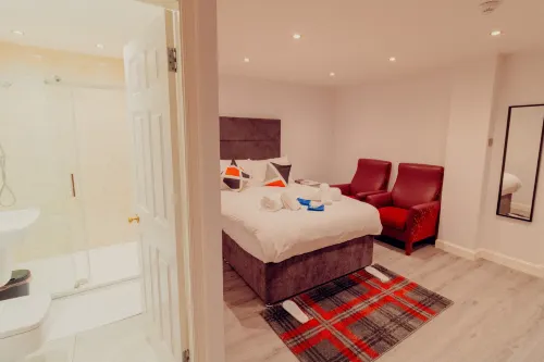 Mayfield Suites