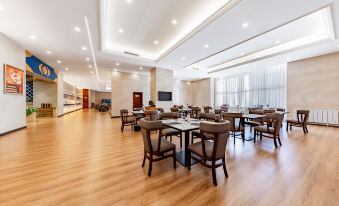 PRAIRIE MELOOIES HOTEL