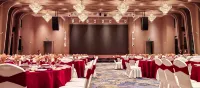 RITZ DKNTON HOTEL - فطور