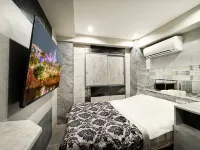 Hotel Rocks - 2-Star