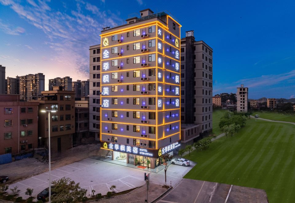 hotel overview picture