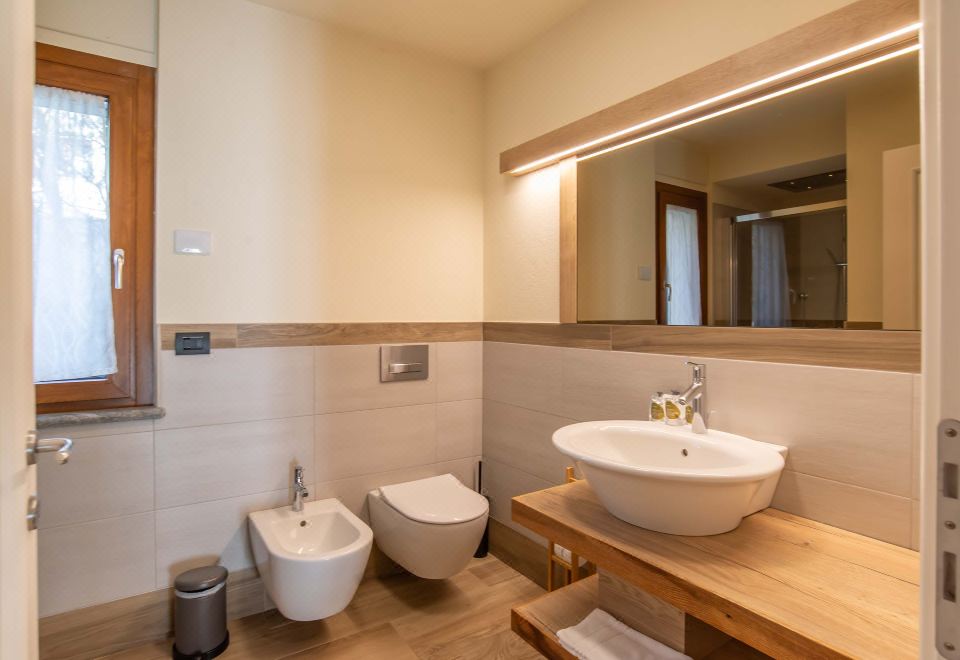 1. 를레 뒤 포이어..