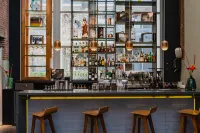 Hotel de Hallen - bar