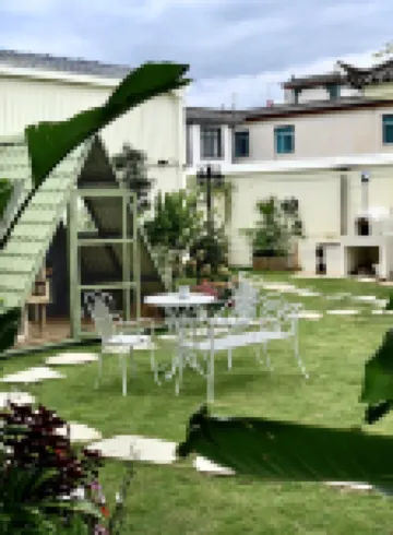 Dali Yi Yu French Country-Style Boutique Inn Hôtels à proximité de : Shendu