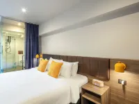 SureStay by Best Western Iconic Ari-Jatujak Hotels near Ratchadaphisek